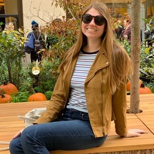 Meet your Posher, Sarah